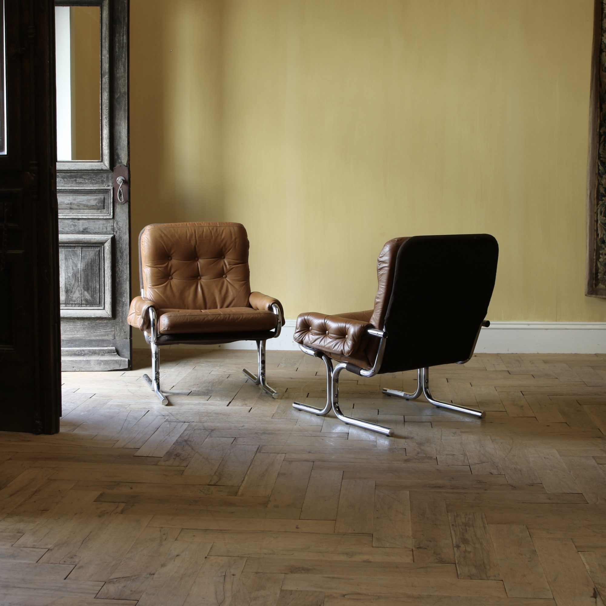 156-31 - Pair of Mid Century Armchairs